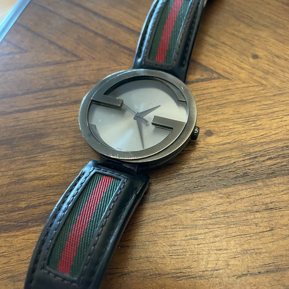 Interlocking G Gucci Watch